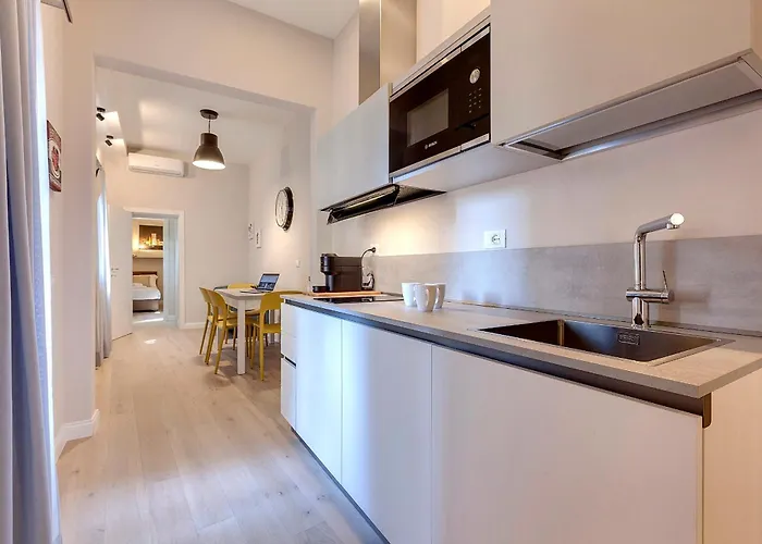 San Gallo 23 * Florence